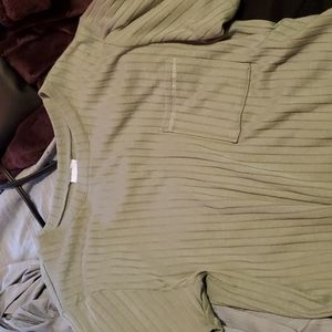 Light green cropped tee